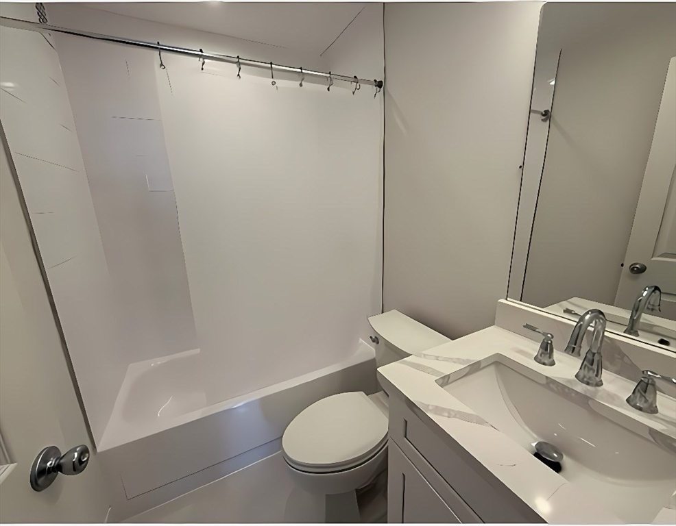 44 Washington Street, Unit 1207 Brookline, MA 02445 - Photo 7 of 19