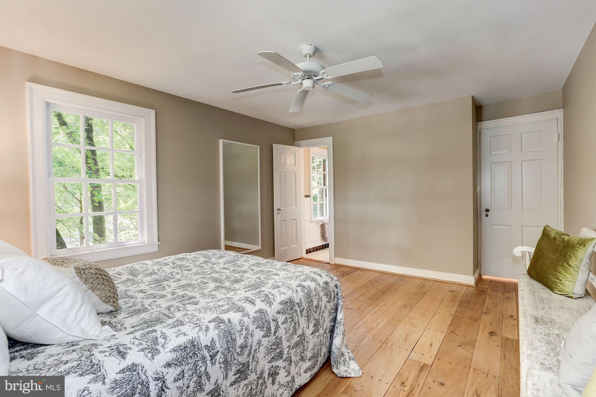 4812 Jamestown Road Bethesda, MD 20816 - Photo 14 of 28 Master bedroom