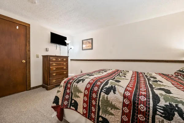 $389,900 | 1 Woodland Pines Road, Unit 1, Intervale, NH 03845