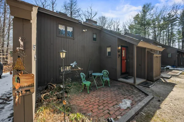 $389,900 | 1 Woodland Pines Road, Unit 1, Intervale, NH 03845
