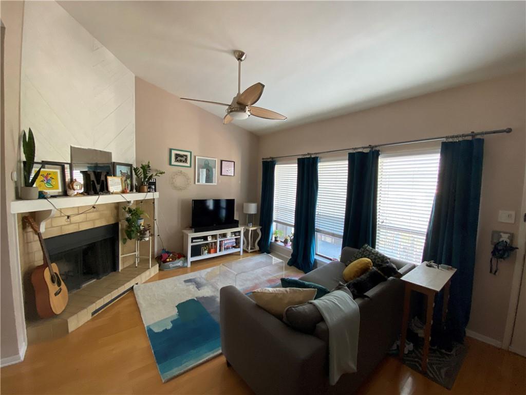 2901 San Jacinto Boulevard, Unit 305 Austin, TX 78705 - Photo 3 of 9