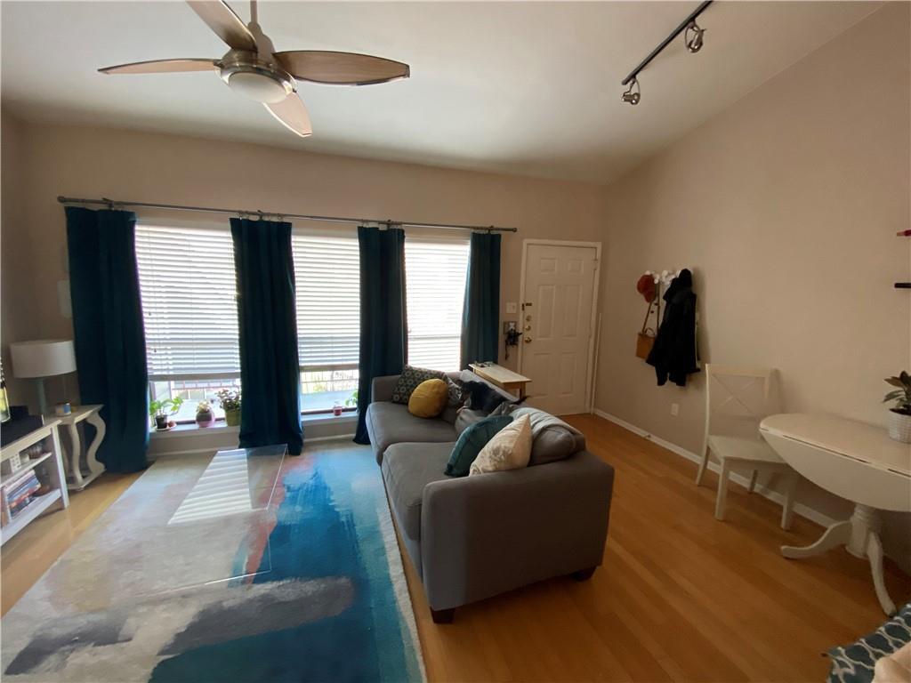 2901 San Jacinto Boulevard, Unit 305 Austin, TX 78705 - Photo 4 of 9