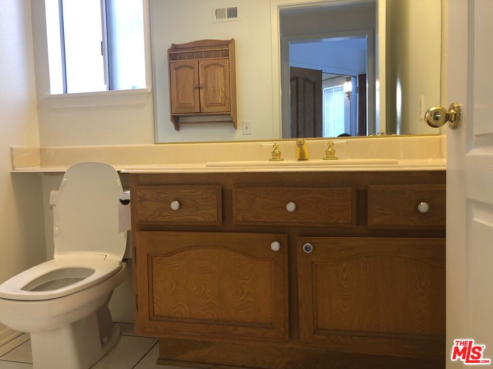 12010 Falcon Ridge Way Porter Ranch, CA 91326 - Photo 12 of 15 Gallery Image 12