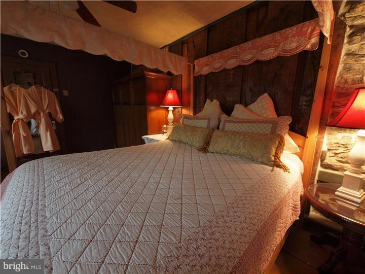 243 Old Bethlehem Road Quakertown, PA 18951 - Photo 13 of 14 Gallery Image 13