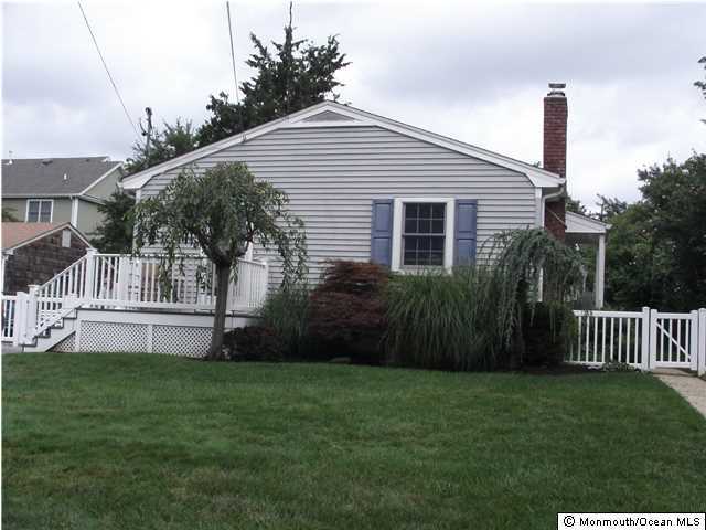 1208 Manito Road Manasquan, NJ 08736 - Photo 1 of 3 Primary Photo