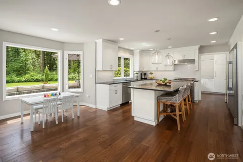 $2,398,000 | 8804 221st Avenue Northeast, Redmond, WA 98053