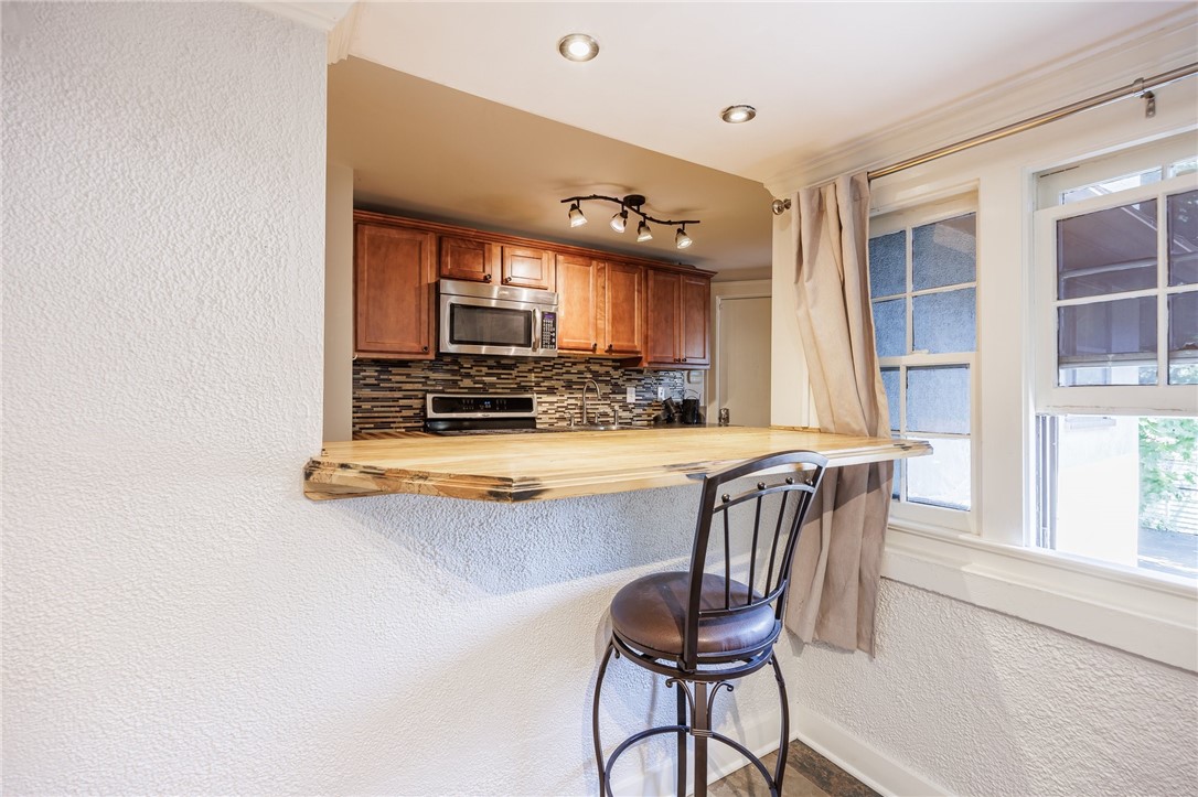 260 Oxford Street, Unit UP Rochester, NY 14607 - Photo 17 of 22