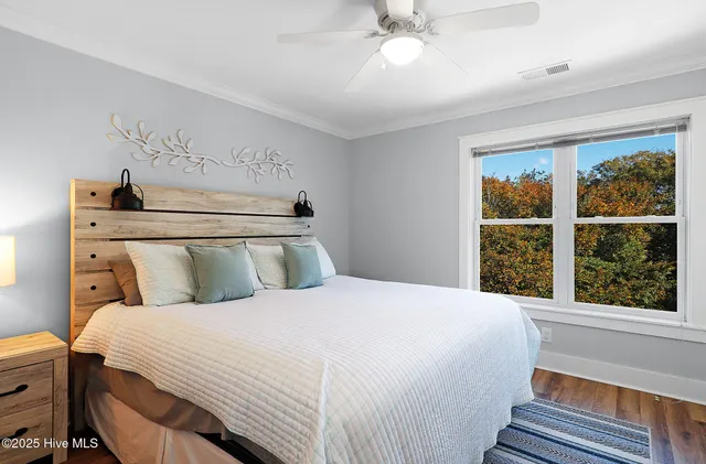 $474,900 | 615 Broad Street, Unit B, Beaufort, NC 28516