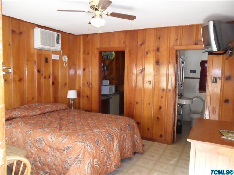 45155 Sierra Drive Three Rivers, CA 93271 - Photo 10 of 21 Additional Photo