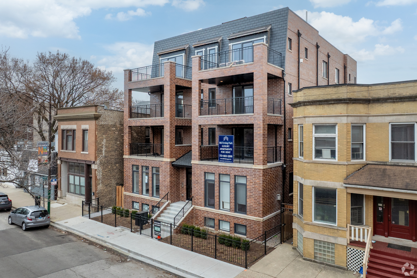 1647 West Irving Park Road, Unit 4E Chicago, IL 60613 - Photo 1 of 10