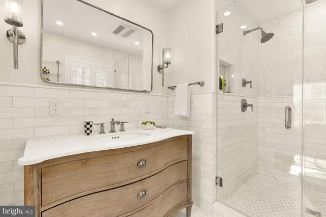 $2,349,000 | 4501 47th Street Northwest, Washington, DC 20016