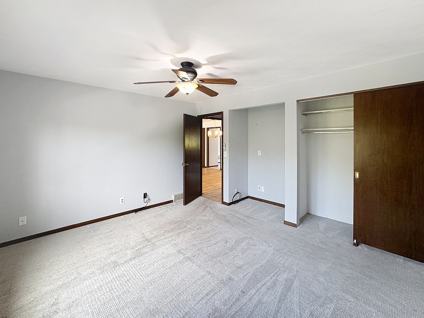 3715 35th Street, Unit 3 Moline, IL 61265 - Photo 16 of 21 Gallery Image 16