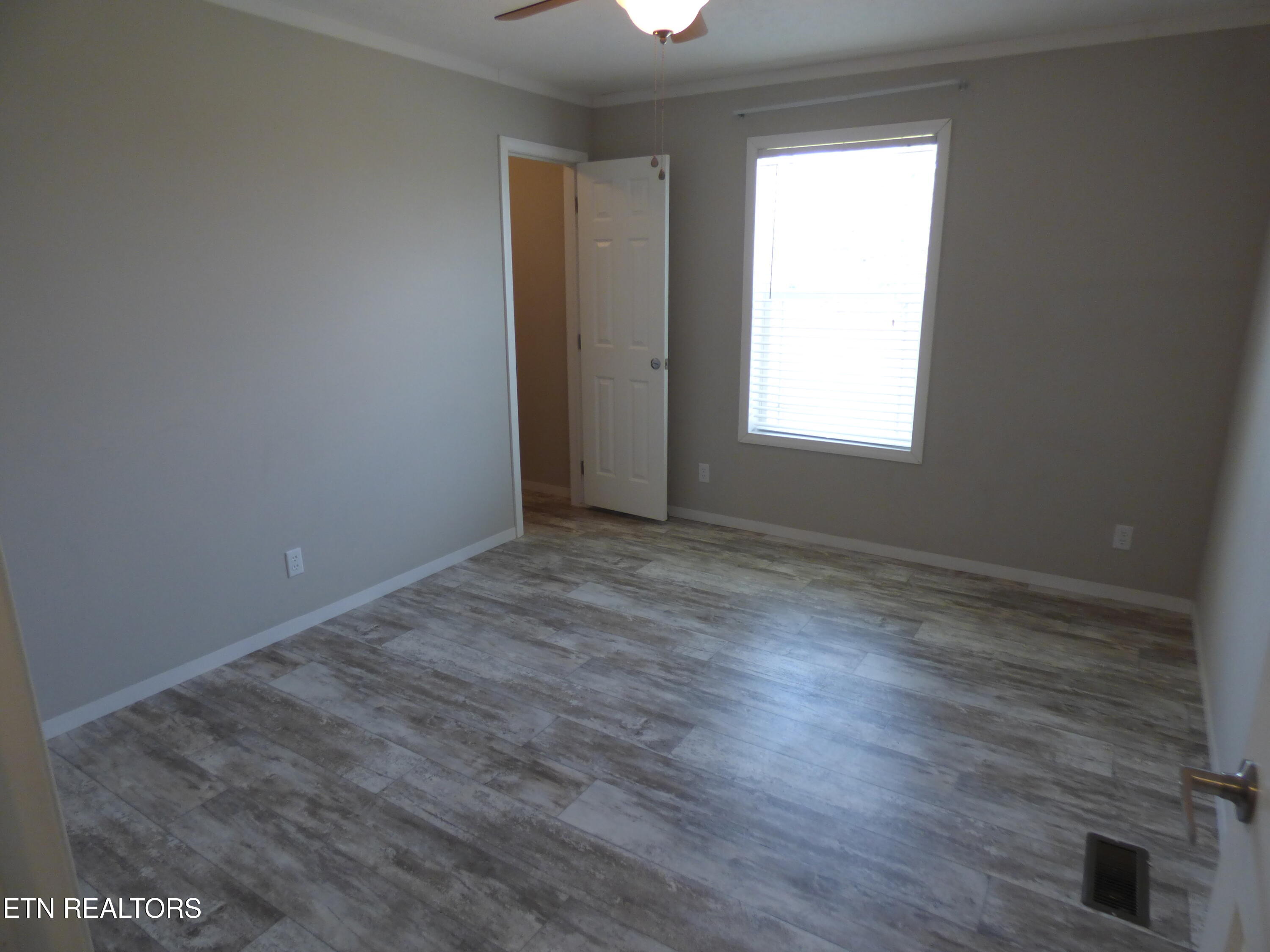 817 Hillendale Road Crossville, TN 38572 - Photo 24 of 56 P1080702