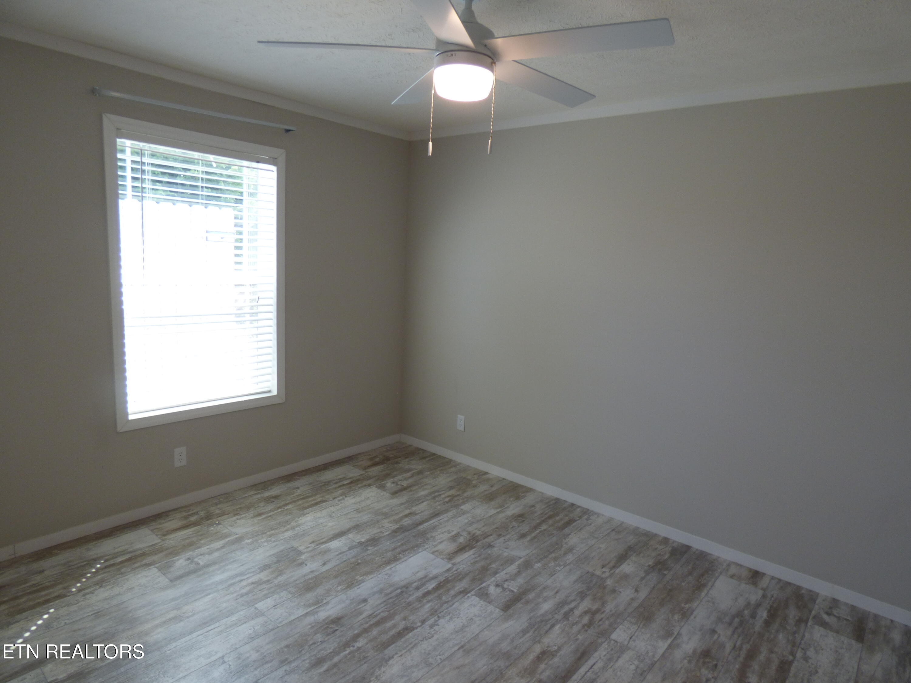 817 Hillendale Road Crossville, TN 38572 - Photo 30 of 56 P1080708