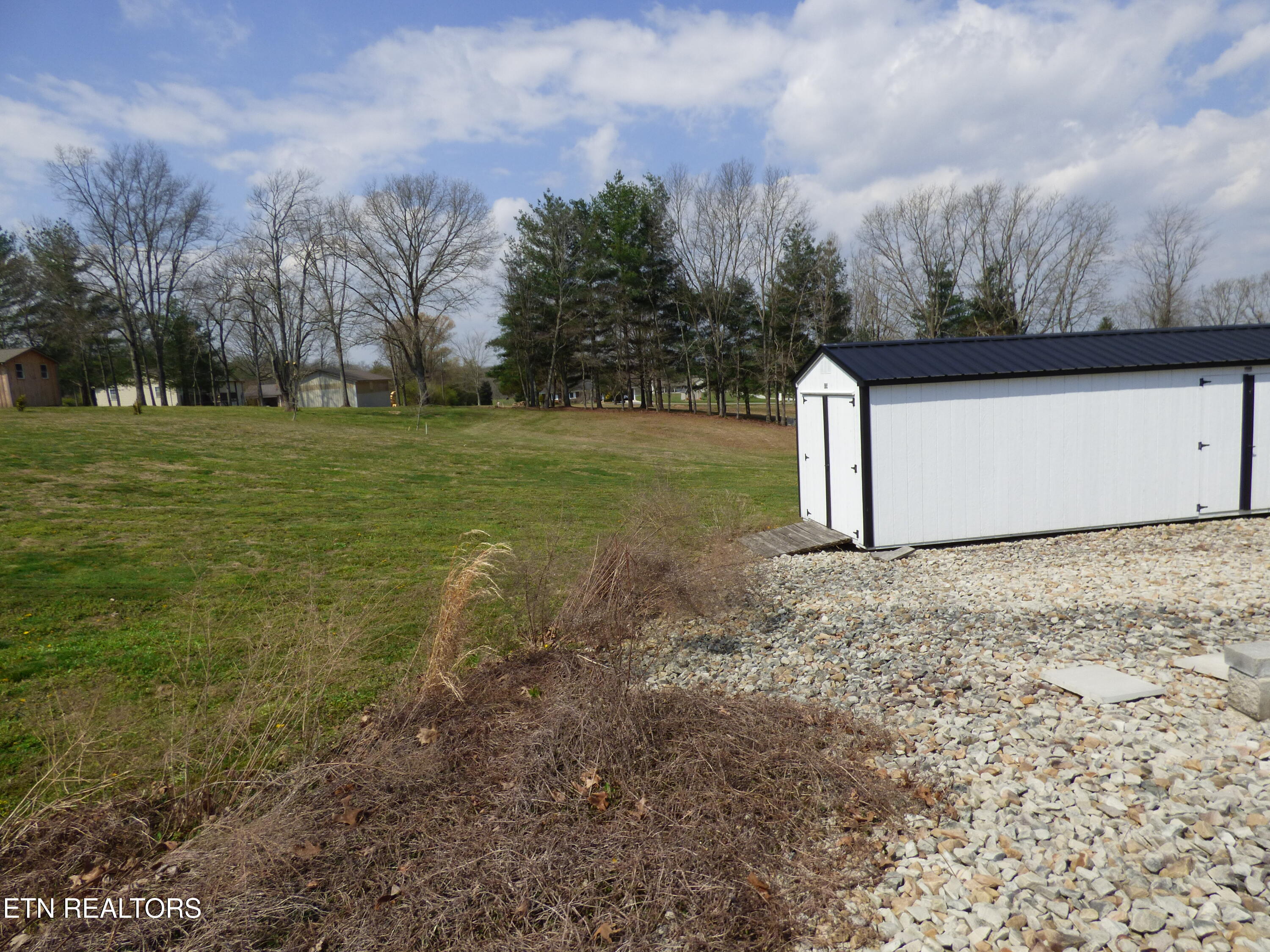 817 Hillendale Road Crossville, TN 38572 - Photo 45 of 56 P1080729