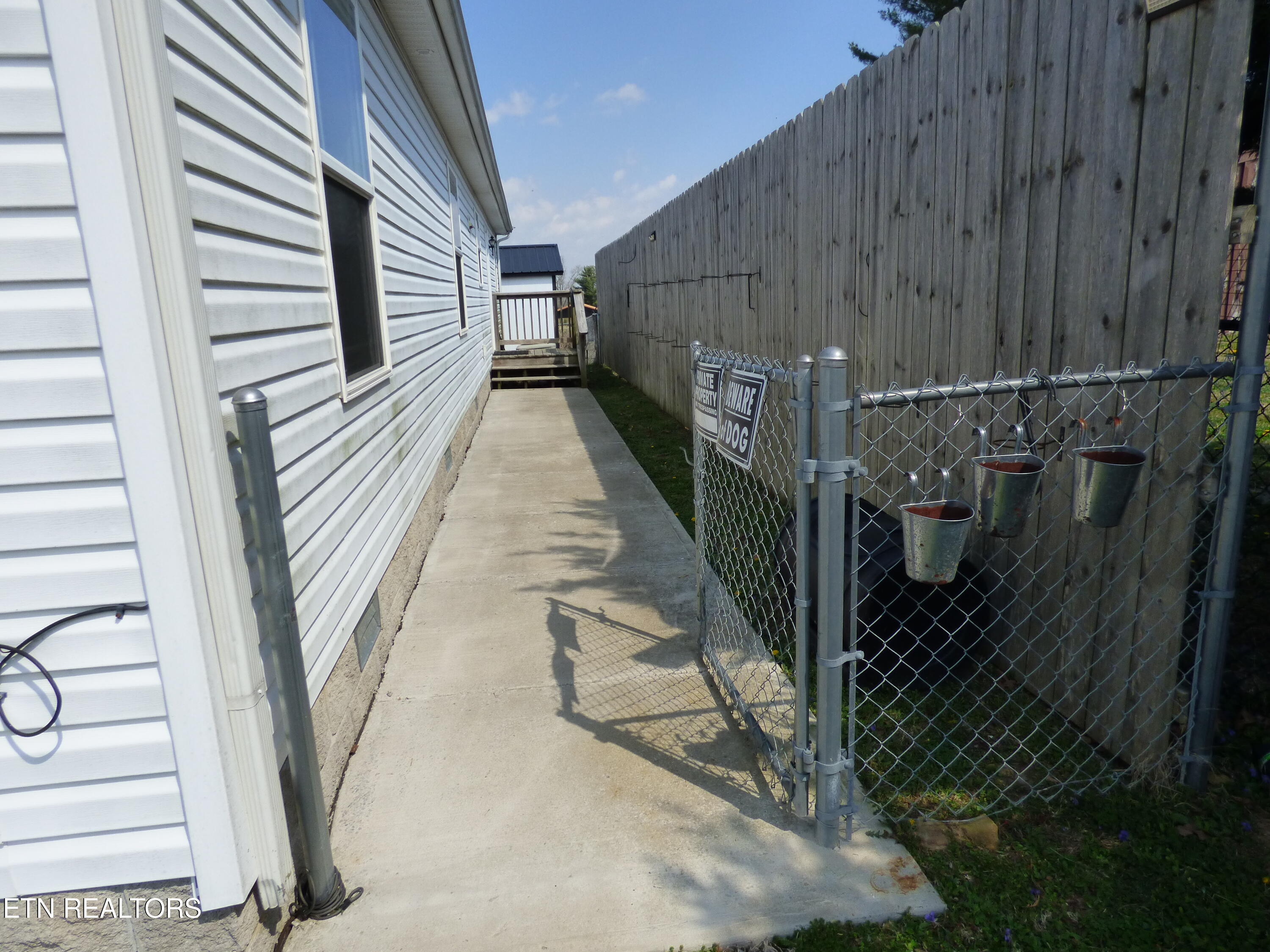817 Hillendale Road Crossville, TN 38572 - Photo 46 of 56 P1080730
