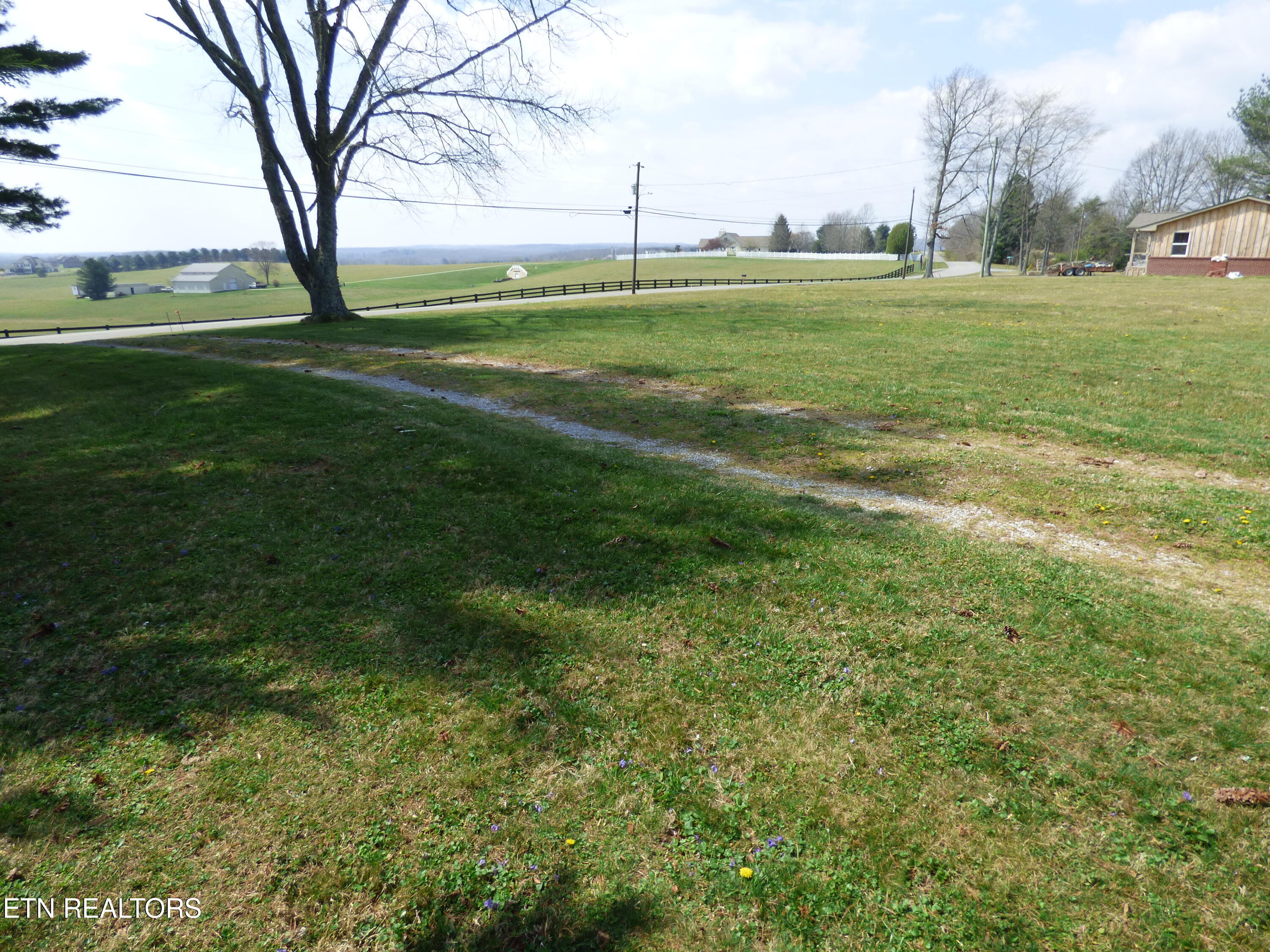 817 Hillendale Road Crossville, TN 38572 - Photo 51 of 56 P1080734