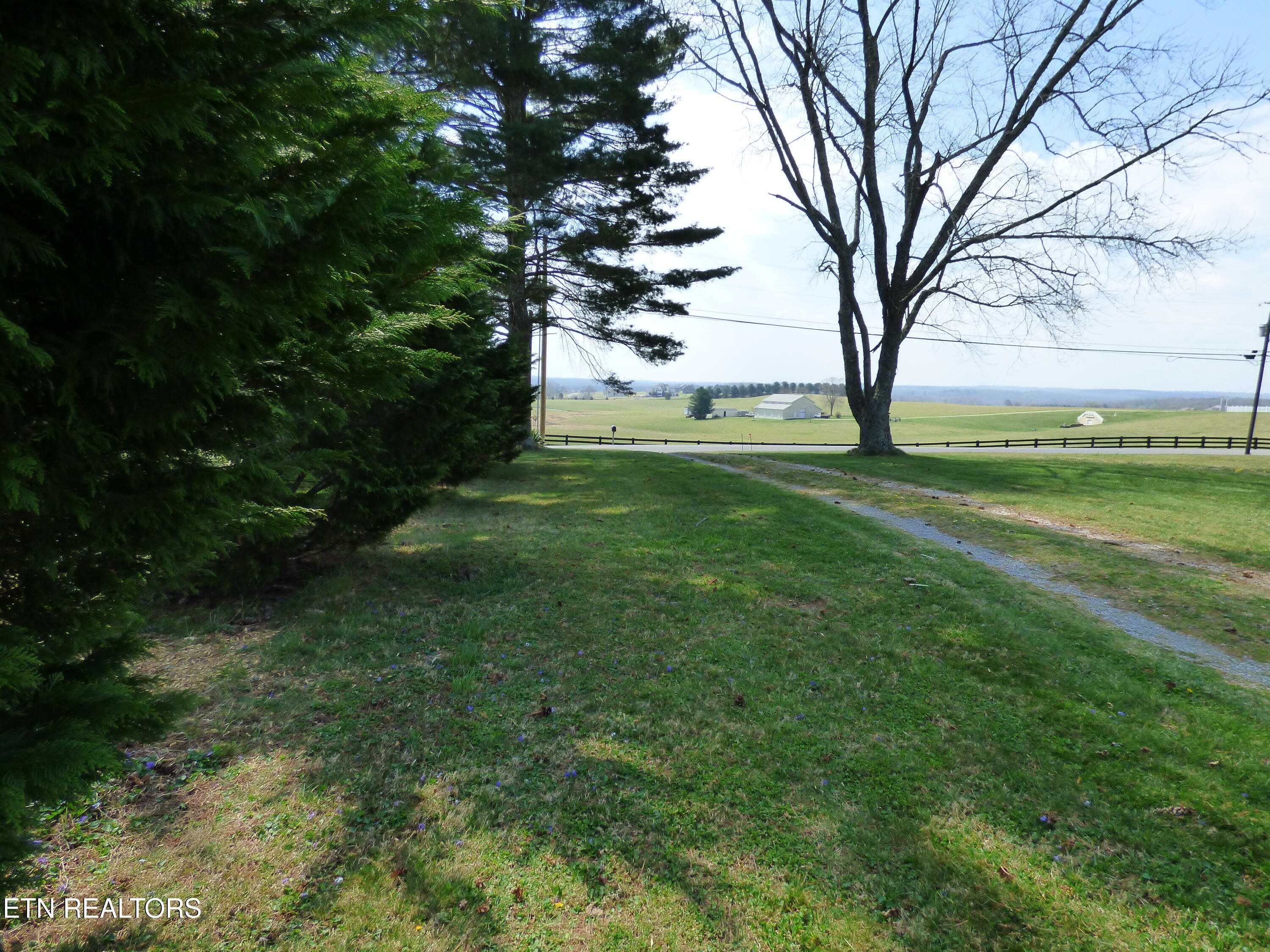 817 Hillendale Road Crossville, TN 38572 - Photo 52 of 56 P1080735