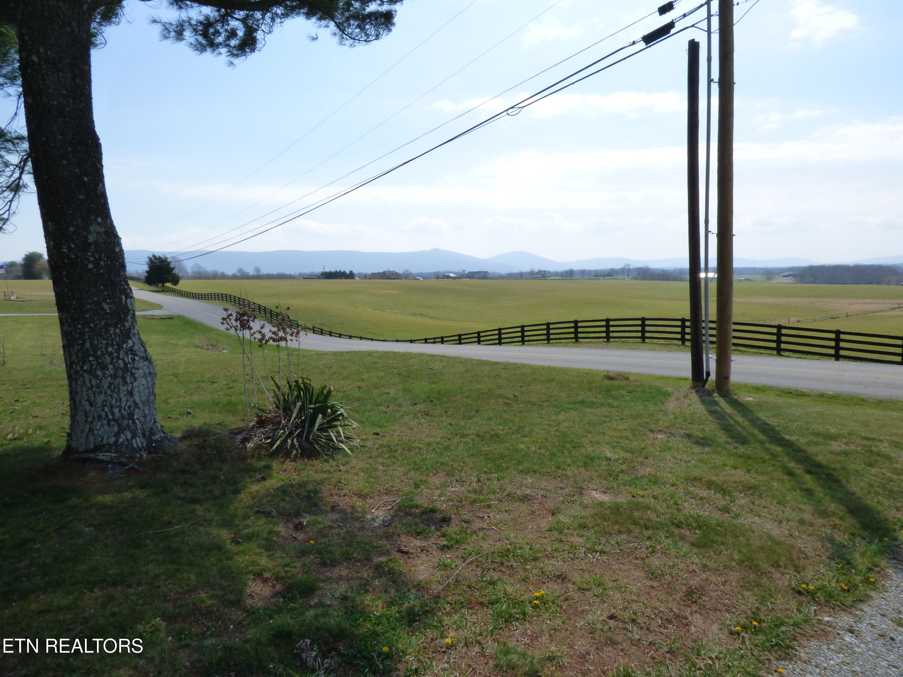 817 Hillendale Road Crossville, TN 38572 - Photo 54 of 56 P1080739