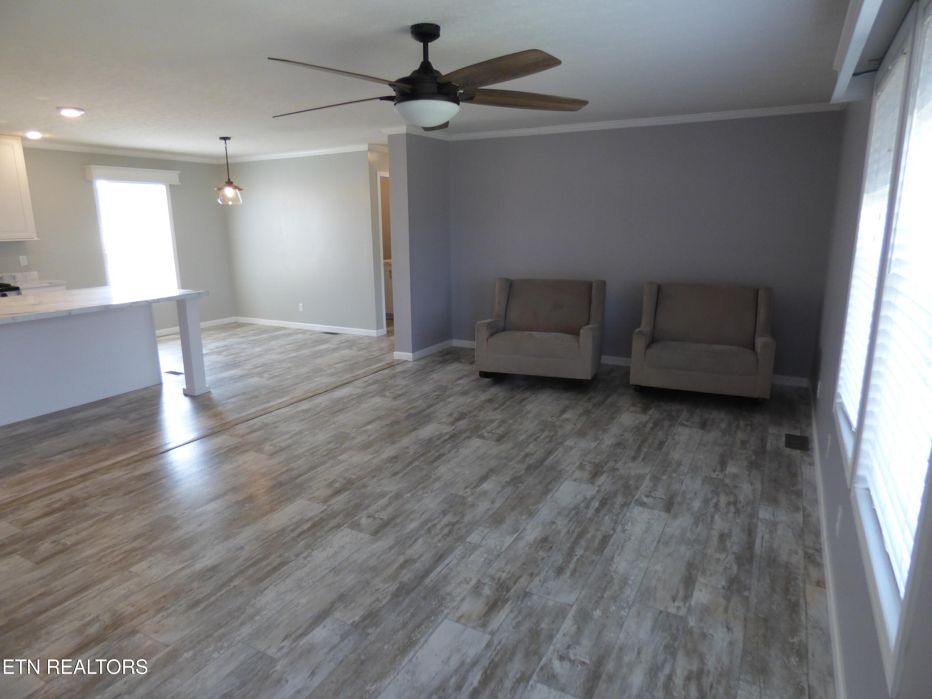 817 Hillendale Road Crossville, TN 38572 - Photo 8 of 56 P1080690
