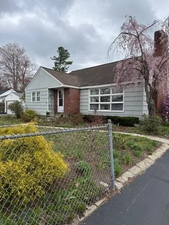$1,500 | 71 Chapel Street, Unit 2, Shirley, MA 01464
