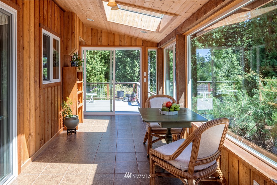 1534 Lopez Road Lopez Island, WA 98261 - Photo 4 of 16