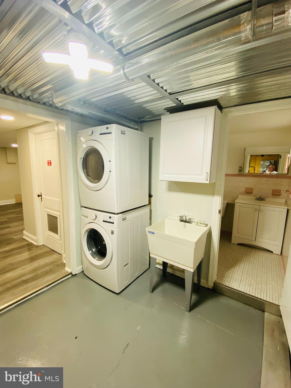 442 Folcroft Street, Unit A Baltimore, MD 21224 - Photo 14 of 17 Laundry Room