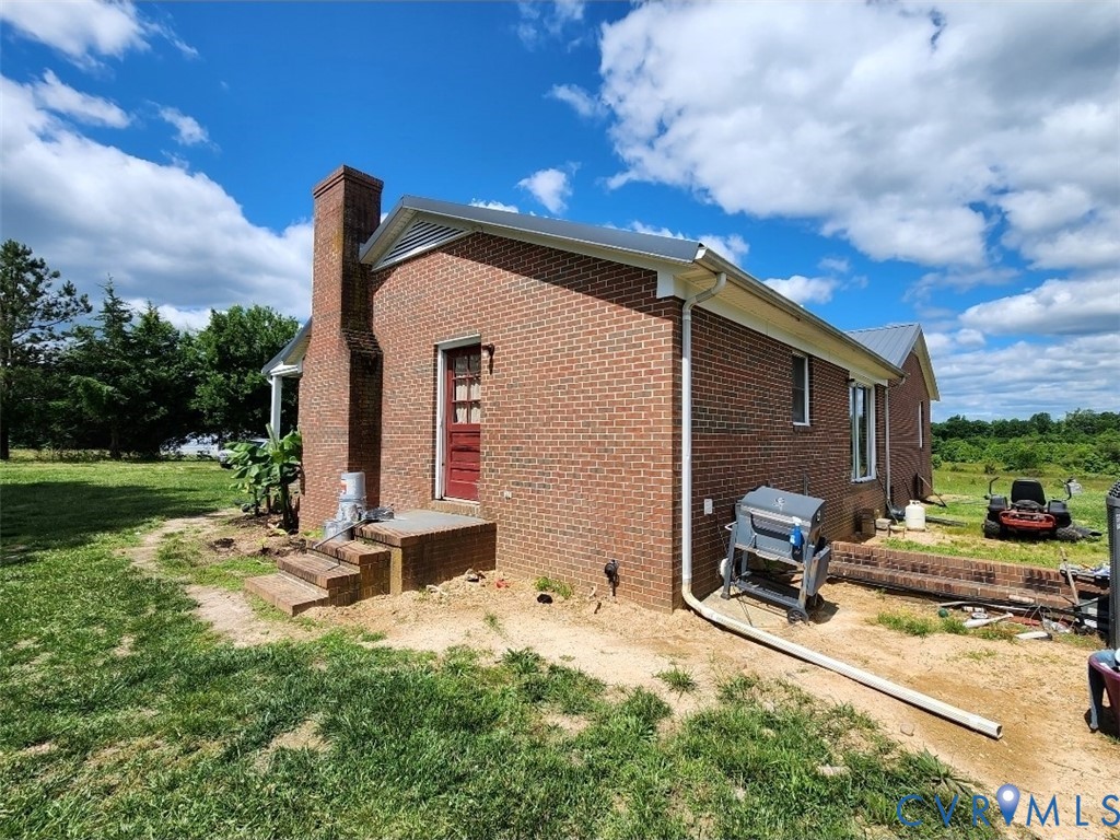 7972 West Courthouse Road Burkeville, VA 23922 - Photo 12 of 19 Gallery Image 12
