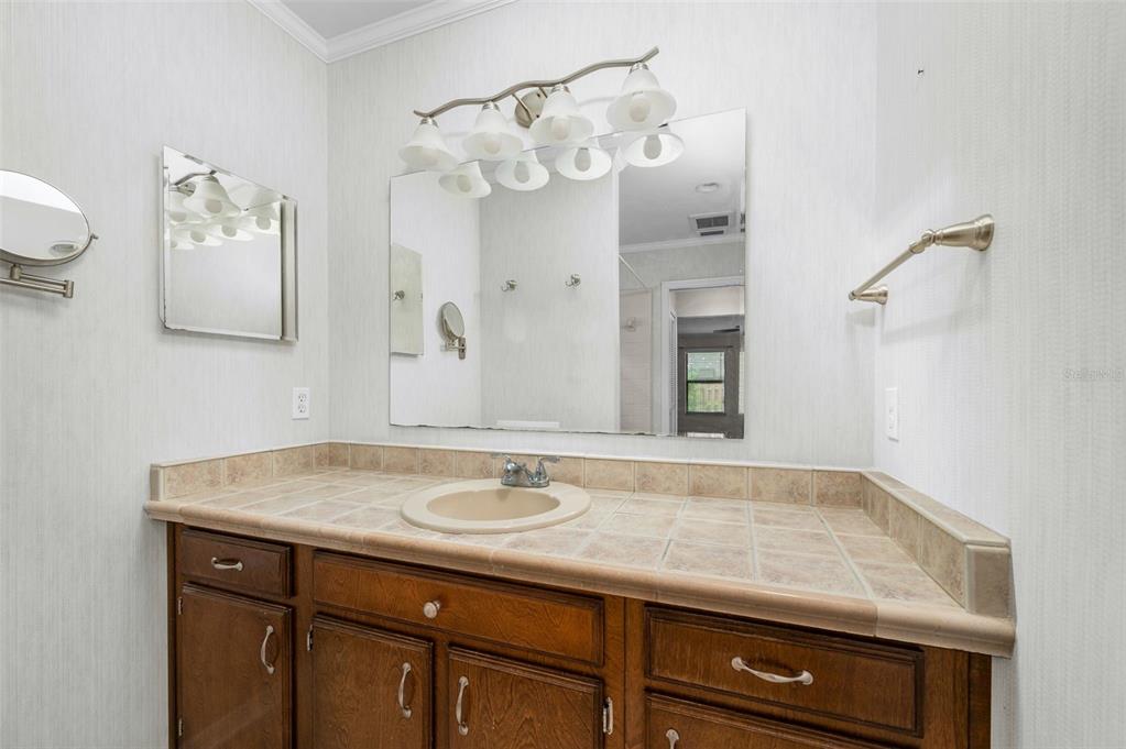 7713 Southwest 9th Place Gainesville, FL 32607 - Photo 20 of 36 Gallery Image 20