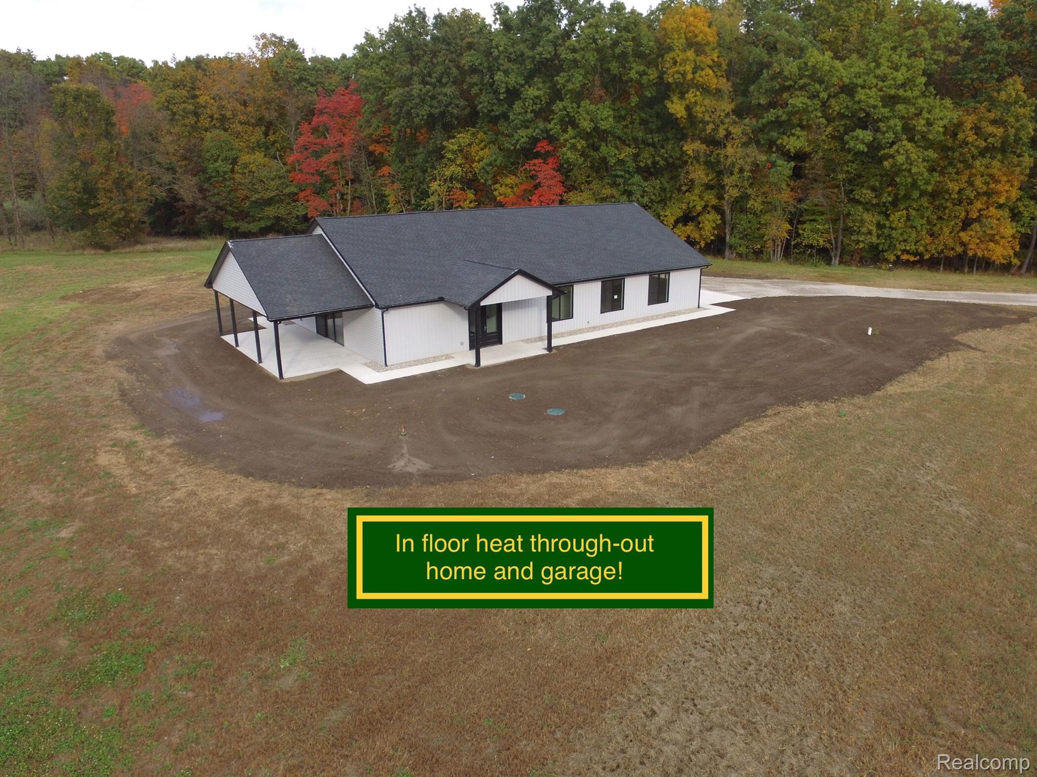 8550 Gregory Ridge Road Gregory, MI 48137 - Photo 5 of 42 Gallery Image 5