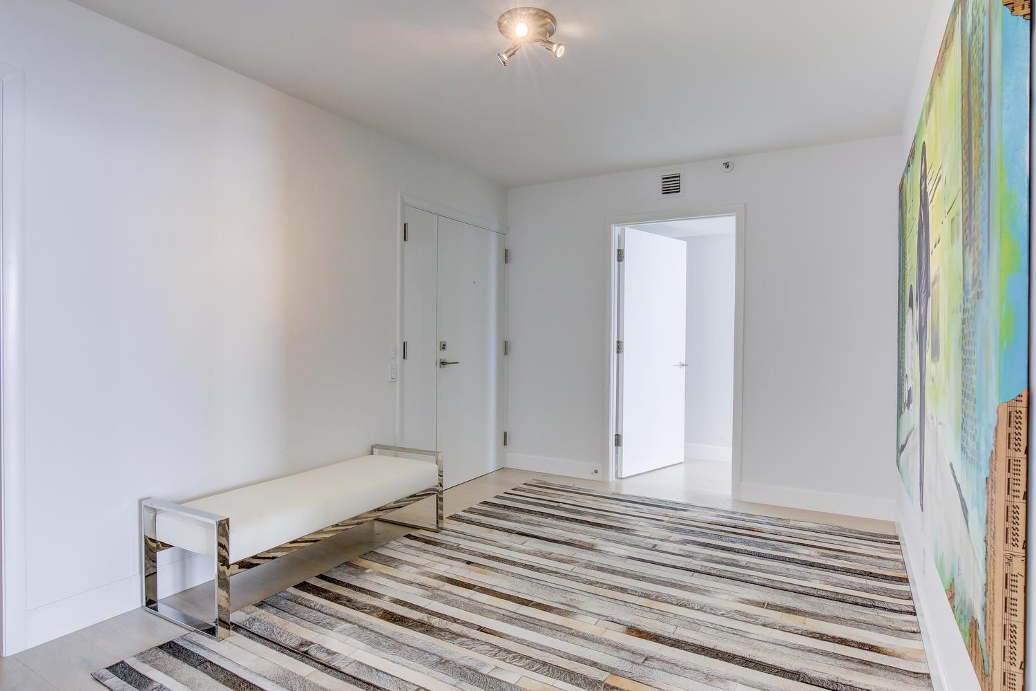 19900 South Beach Road, Unit 504 Jupiter, FL 33469 - Photo 23 of 39 Entryway