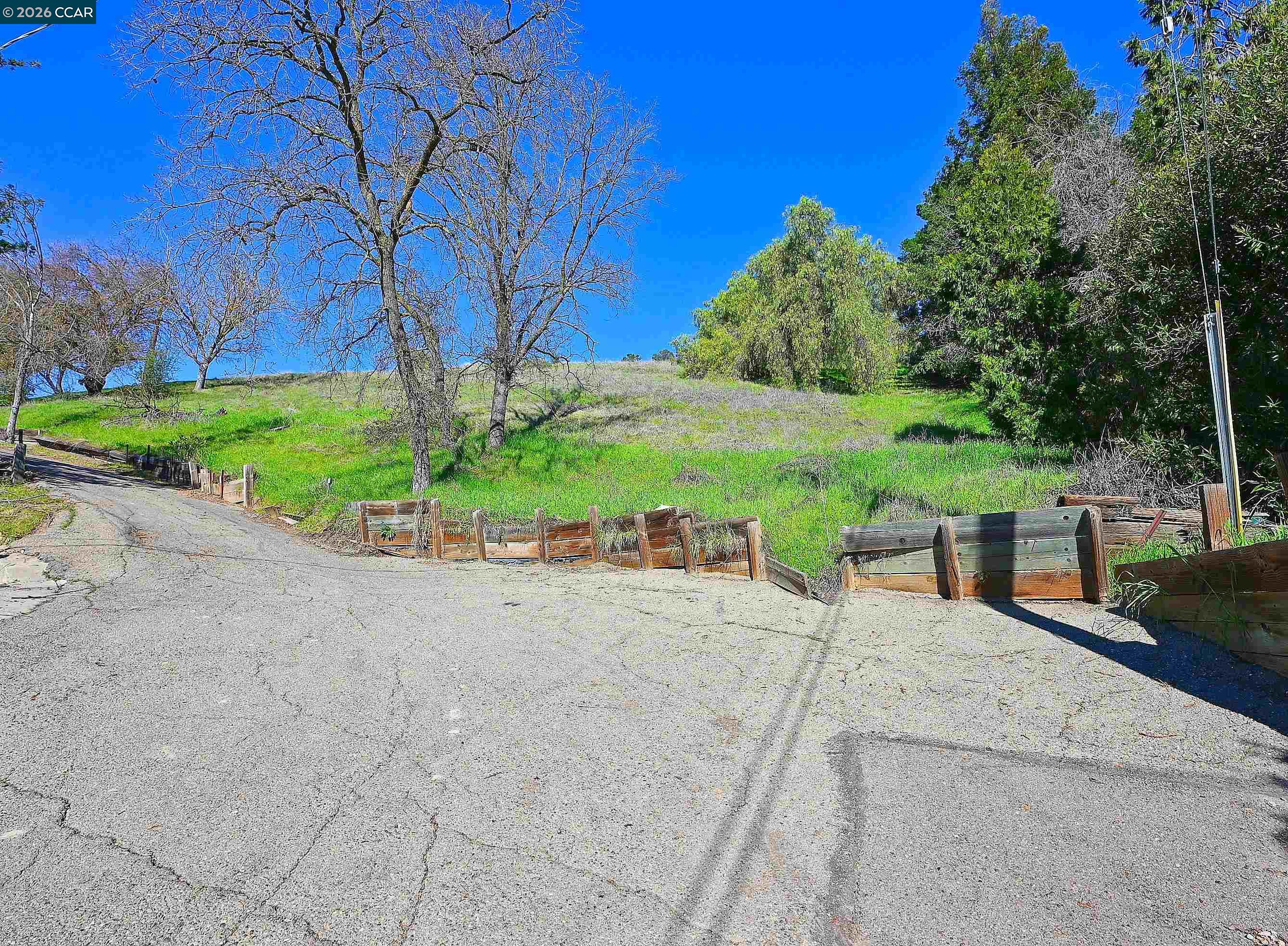 2590 Caballo Ranchero Drive Diablo, CA 94528 - Photo 8 of 9