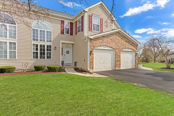$295,000 | 6709 East Wellsley Court, Gurnee, IL 60031