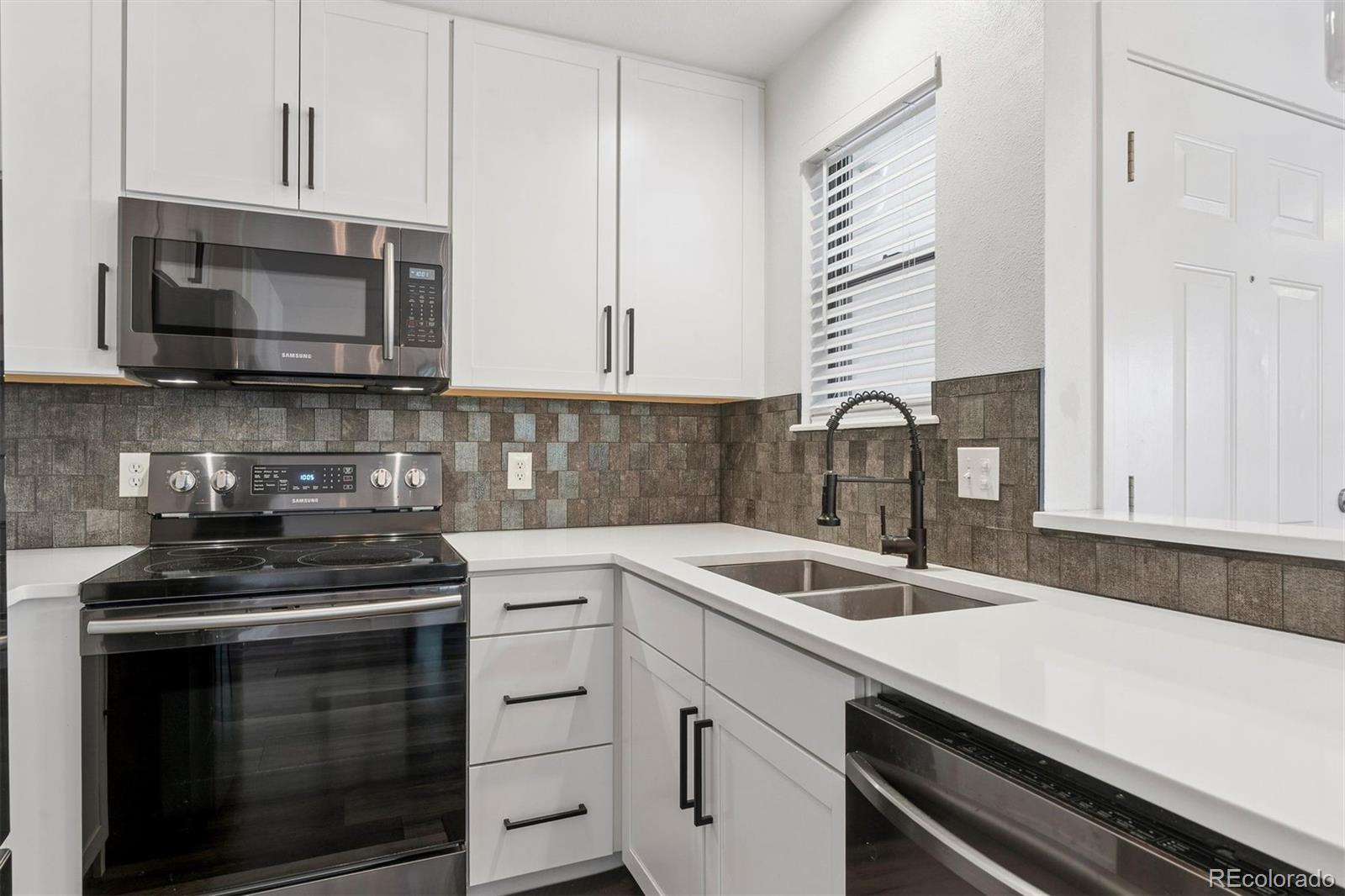 6765 South Field Street, Unit 7724 Littleton, CO 80128 - Photo 6 of 23 Gallery Image 6