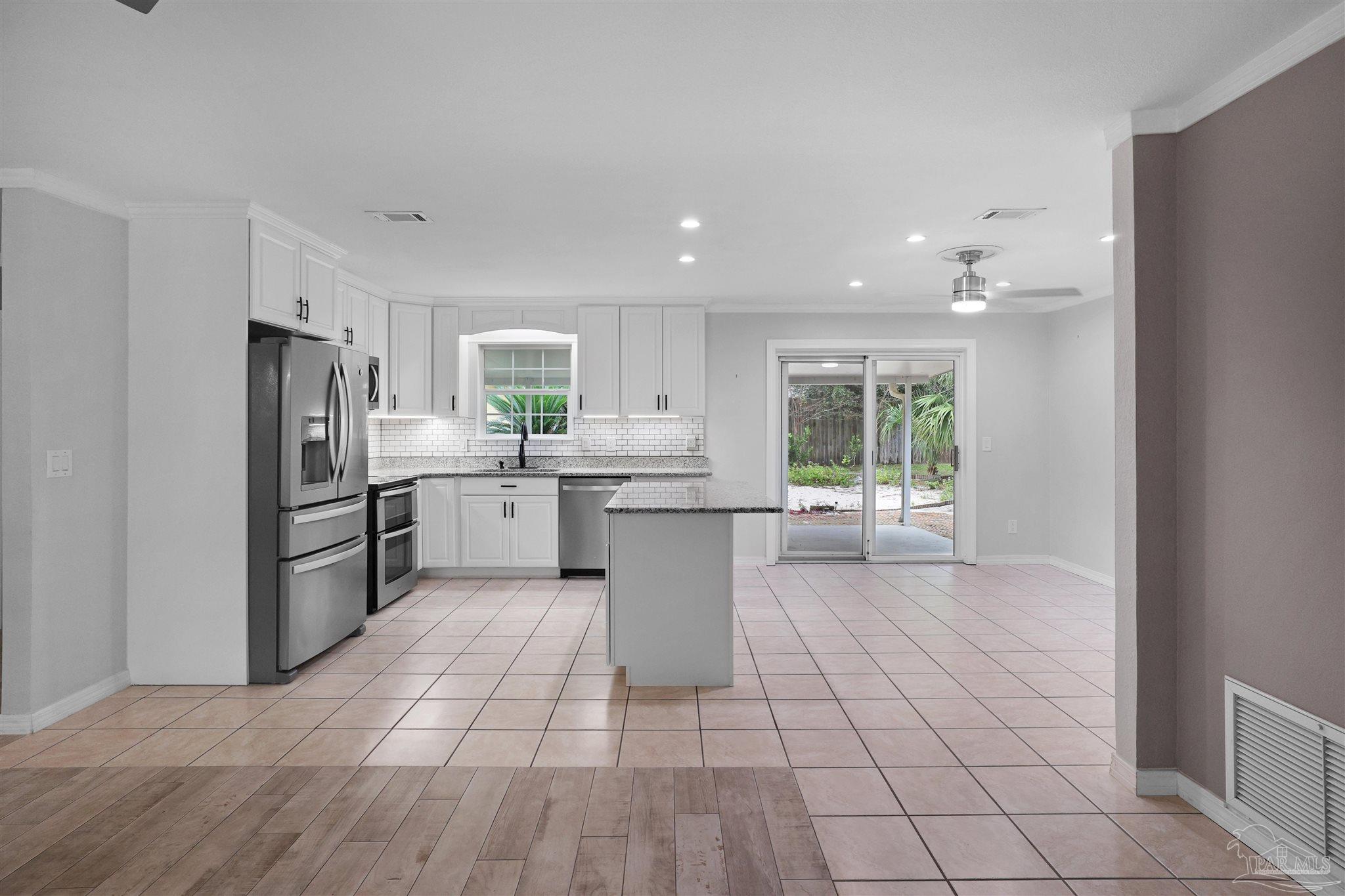 1814 Toni Street Pensacola, FL 32504 - Photo 5 of 26