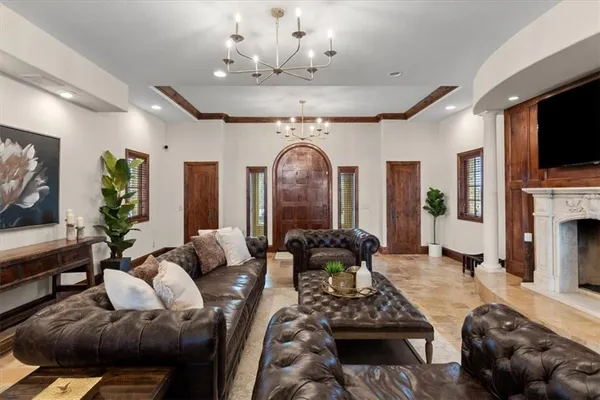 $1,750,000 | 2343 North 600 Road, Edgerton, KS 66021
