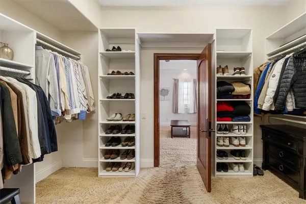 $1,750,000 | 2343 North 600 Road, Edgerton, KS 66021