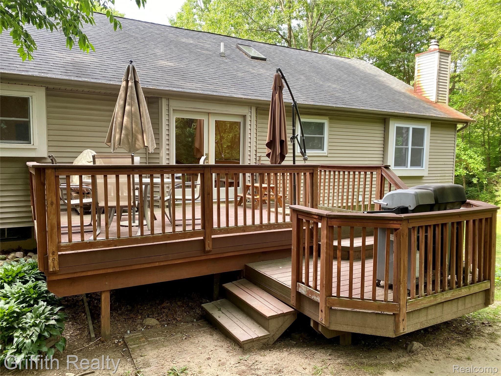 11439 Foley Road Fenton, MI 48430 - Photo 5 of 6 5F17E44F-6958-452E-8345-990F5A27968E.jpeg