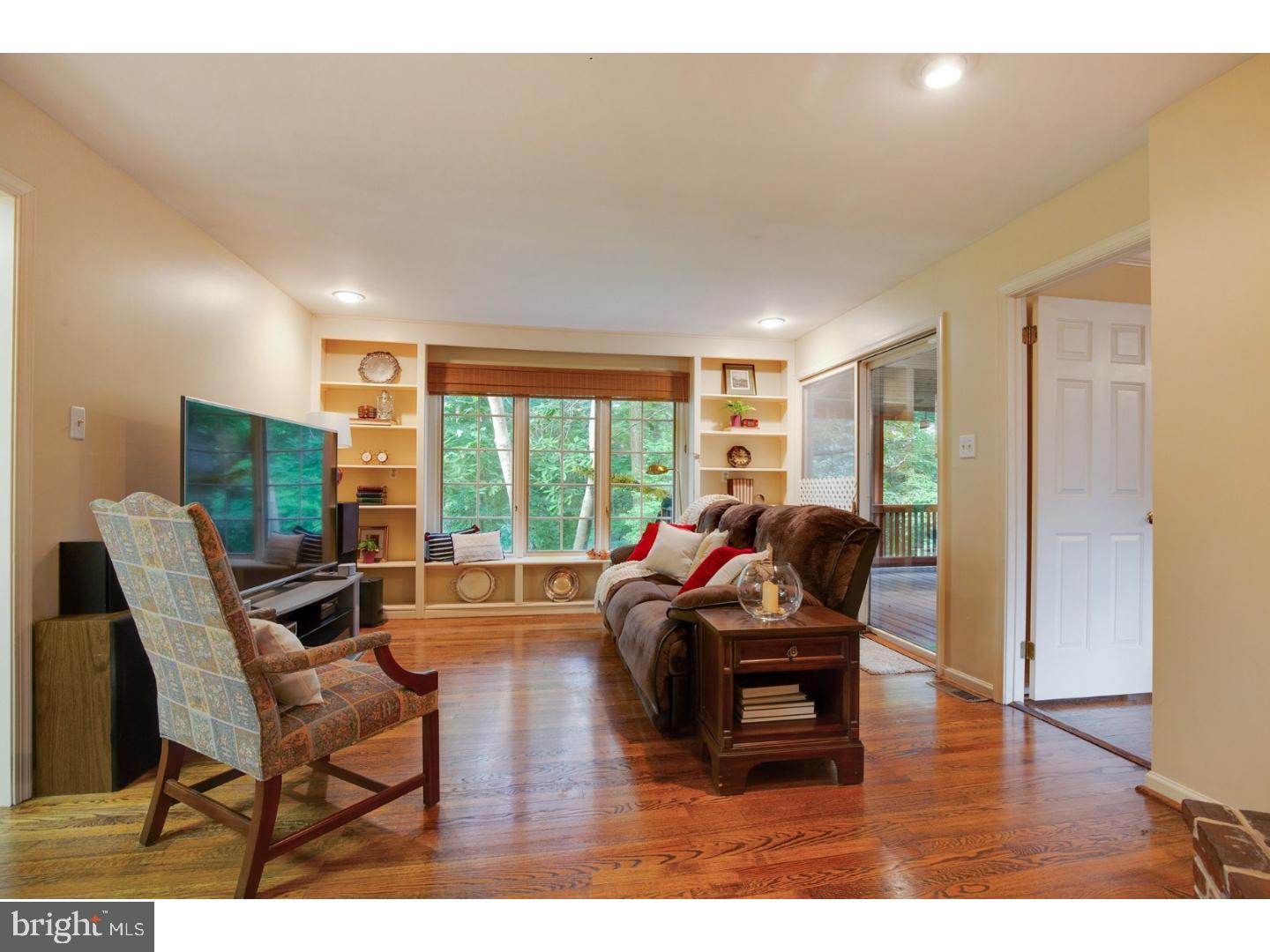 32 Bolingbroke Road West Chester, PA 19382 - Photo 8 of 24 Family Room