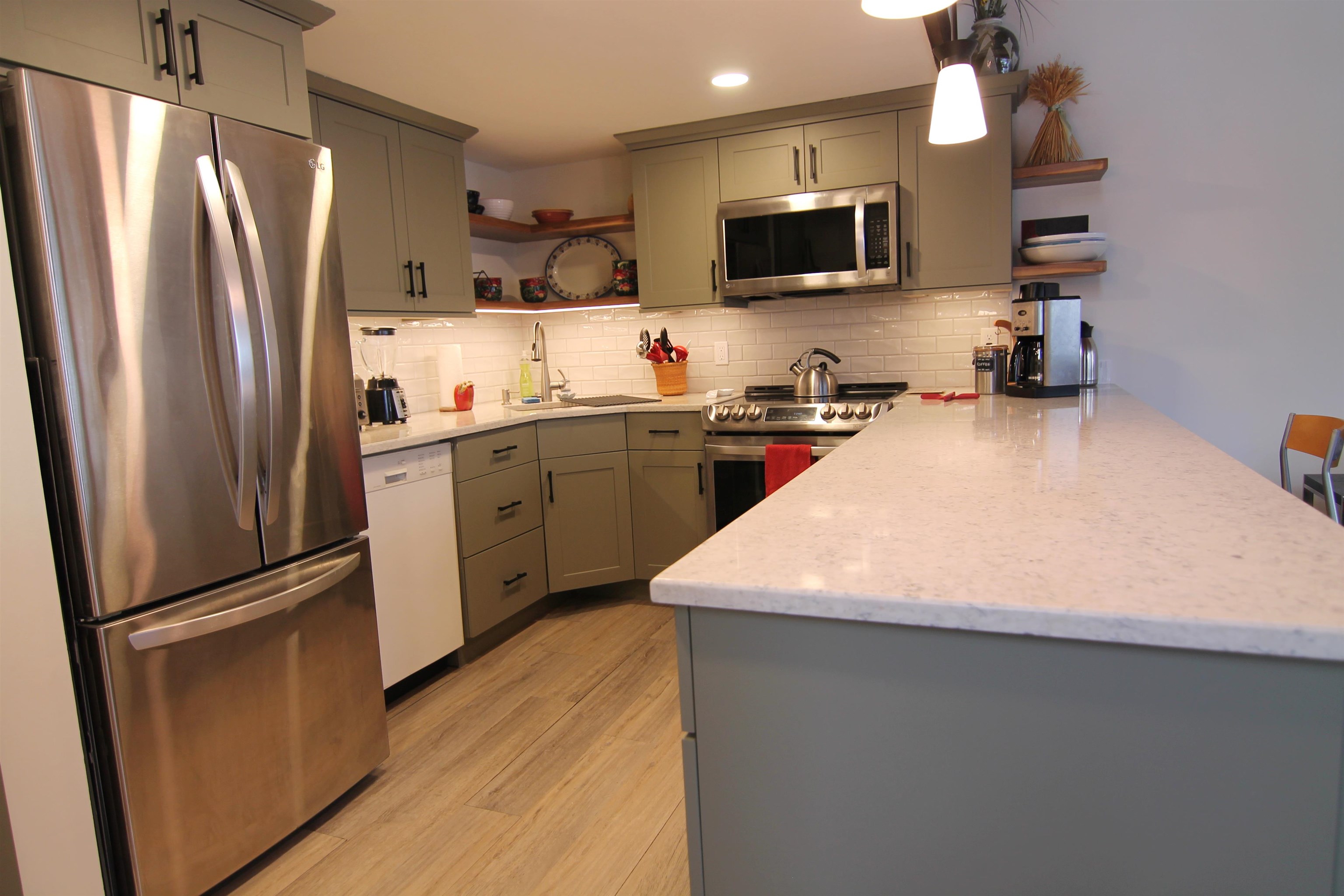 22 Beech Road, Unit 2 Lincoln, NH 03251 - Photo 21 of 27