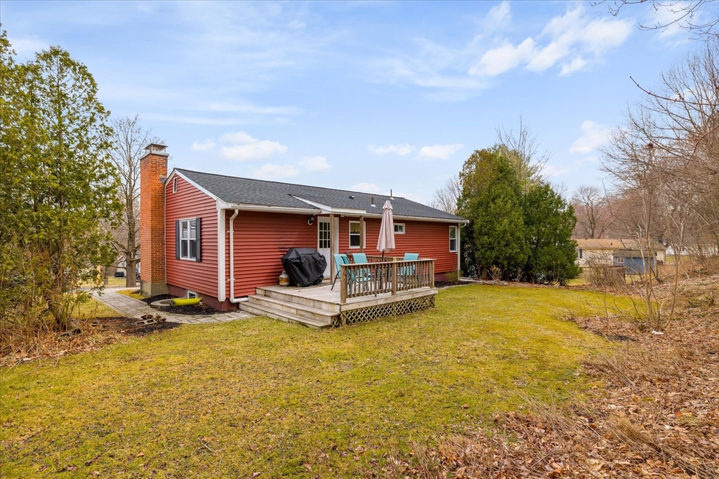 7 Venus Drive Shrewsbury, MA 01545 - Photo 5 of 27