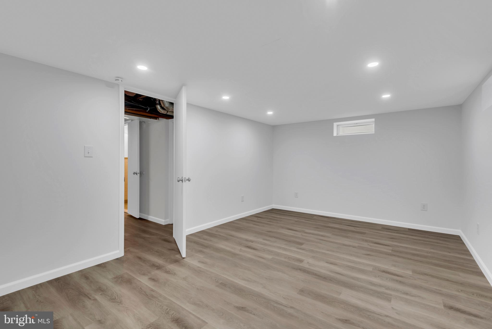 207 Lake Road Pasadena, MD 21122 - Photo 41 of 50 Lower Level room/den