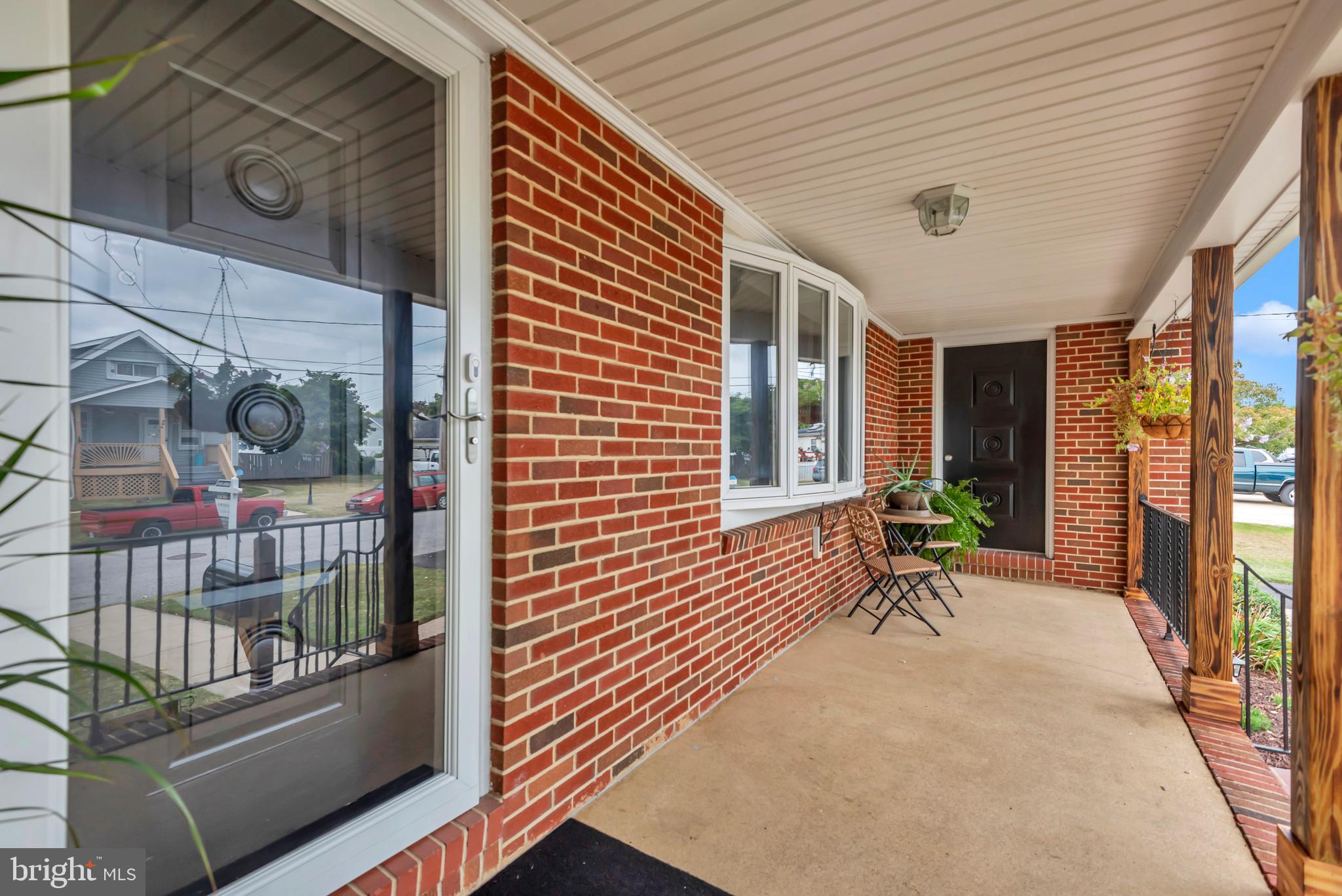 207 Lake Road Pasadena, MD 21122 - Photo 8 of 50 Gallery Image 8