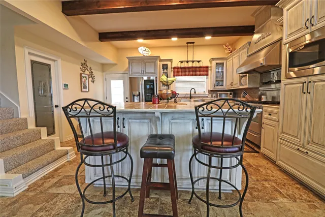 $1,850,000 | 205 Private Road 7770, Colmesneil, TX 75938