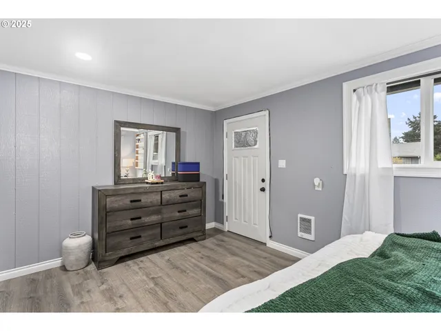 $599,999 | 301 Northeast 109th Street, Vancouver, WA 98685