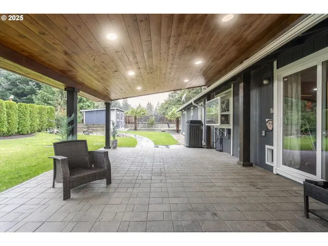 $599,999 | 301 Northeast 109th Street, Vancouver, WA 98685