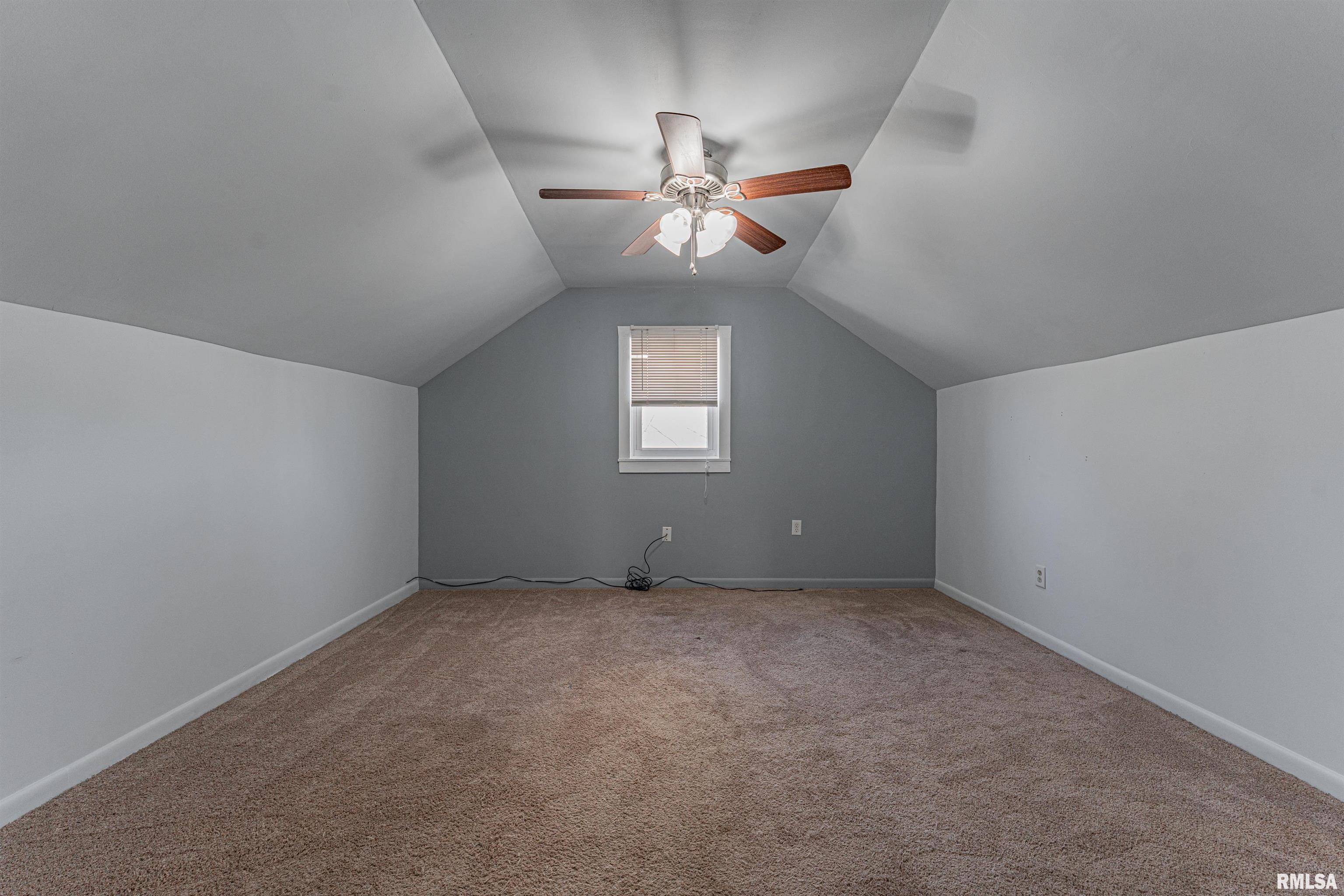 202 West Green Street Mount Pulaski, IL 62548 - Photo 20 of 28