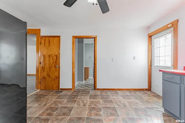 $94,000 | 202 West Green Street, Mount Pulaski, IL 62548