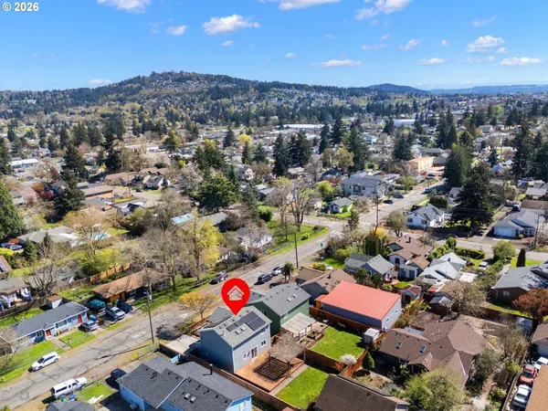 $485,000 | 7027 Southeast 78th Avenue, Portland, OR 97206