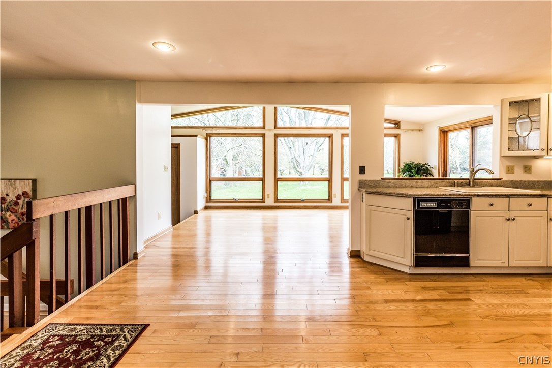 4546 Limestone Drive Manlius, NY 13104 - Photo 17 of 50 Plenty of space for a eat-in kitchen table!